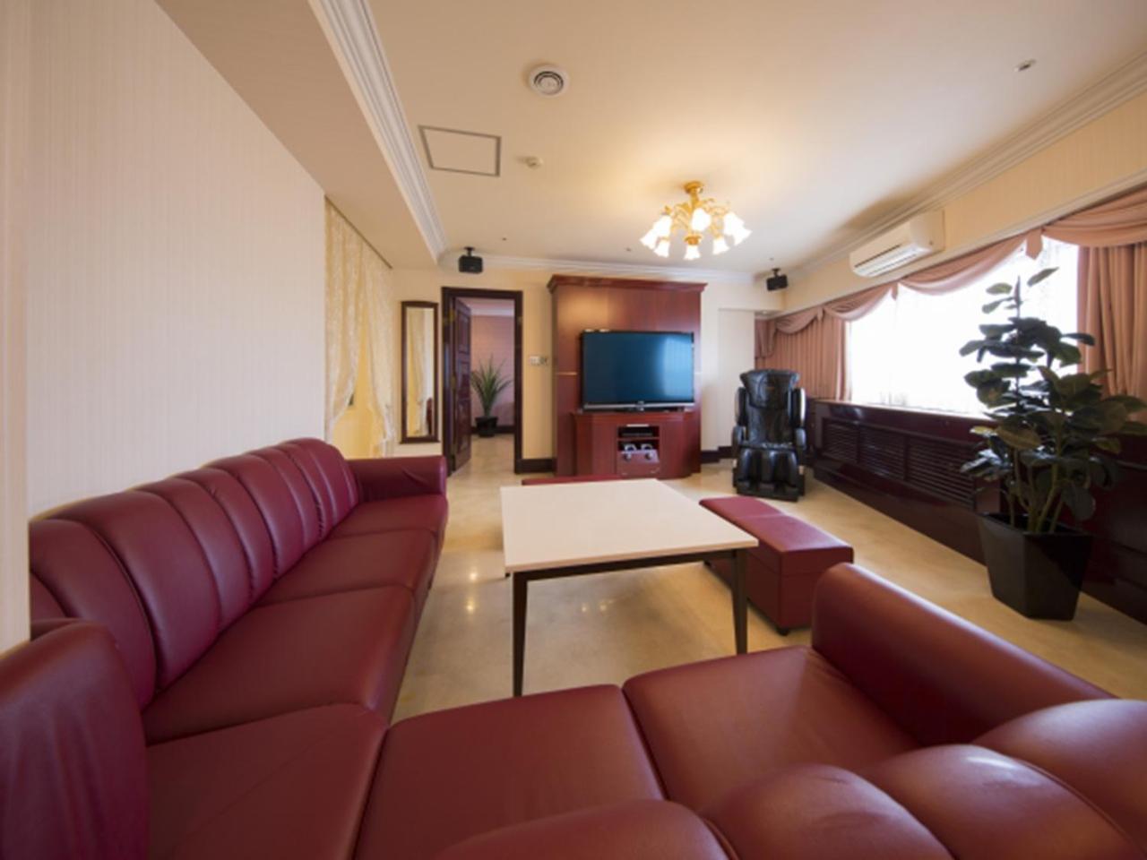 Hotel Alps (Adults Only) Osaka Bagian luar foto