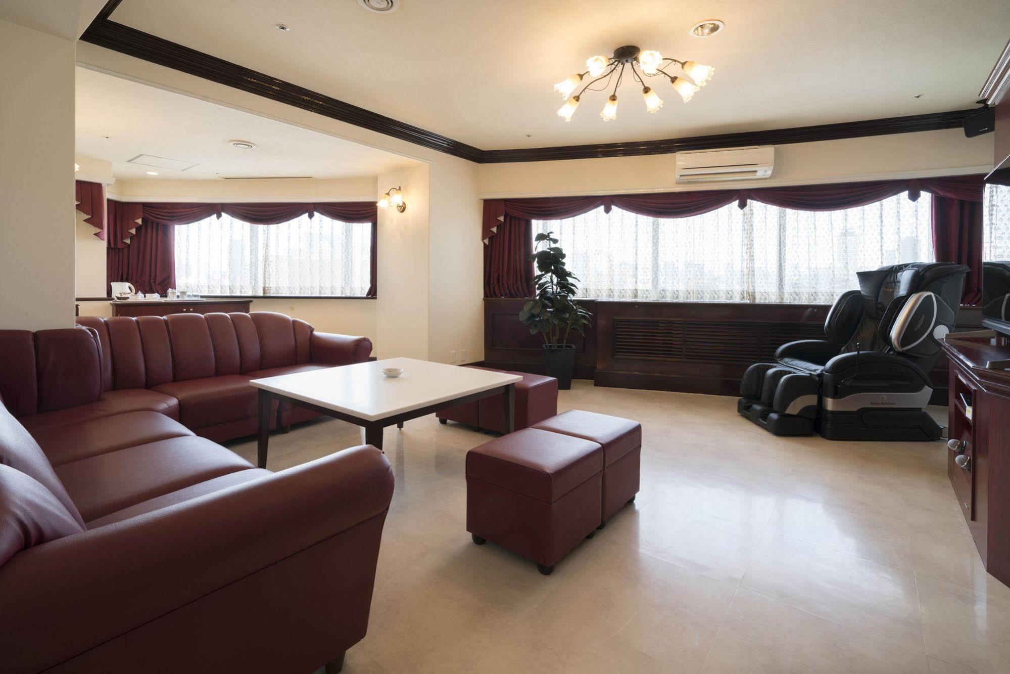 Hotel Alps (Adults Only) Osaka Bagian luar foto