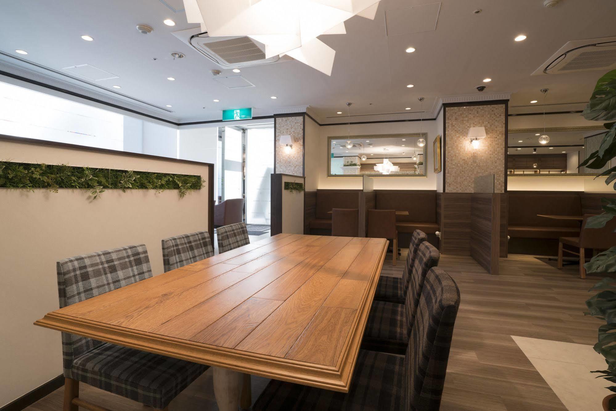 Hotel Alps (Adults Only) Osaka Bagian luar foto